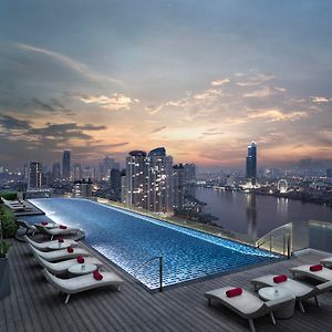 Avani Plus Riverside Bangkok Hotel